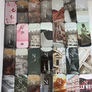 Seint collection tin lids only 76 different ones. Sold as a set